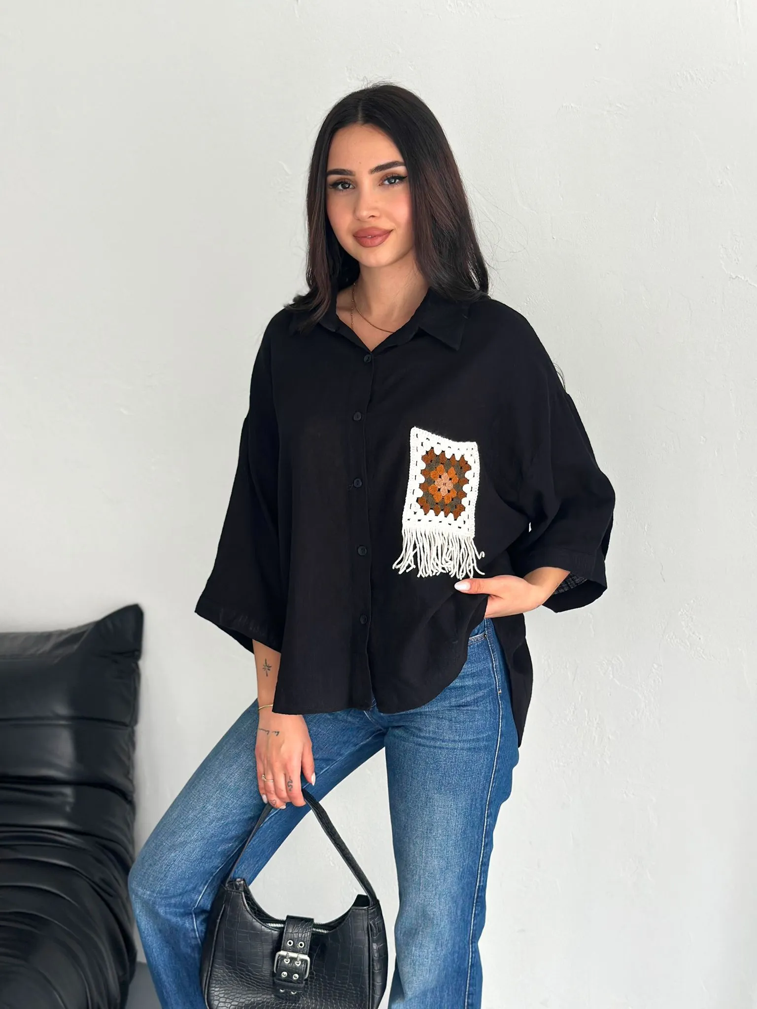 Cep Nakış Detaylı Gömlek  Siyah